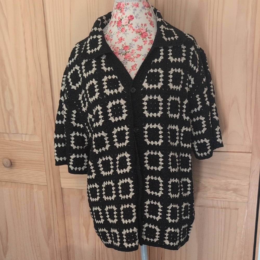 Black and Cream Patterned Knit Cardigan